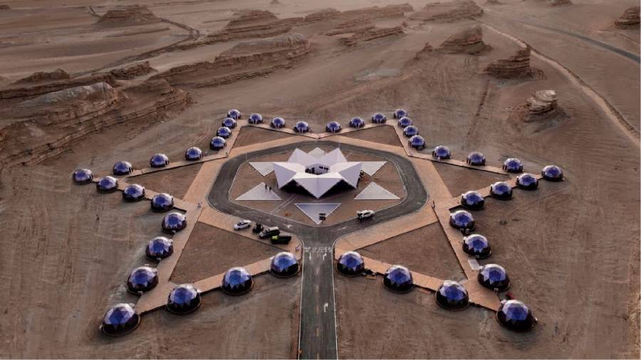 火星移民预演场——模拟外星环境的极端生存训练信阳户外野奢帐篷实验项目